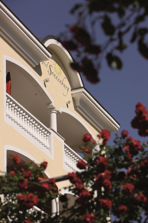 Hotel Sonnenburg Merano Exteriör bild